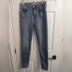 Levi's high waisted skinny jeans